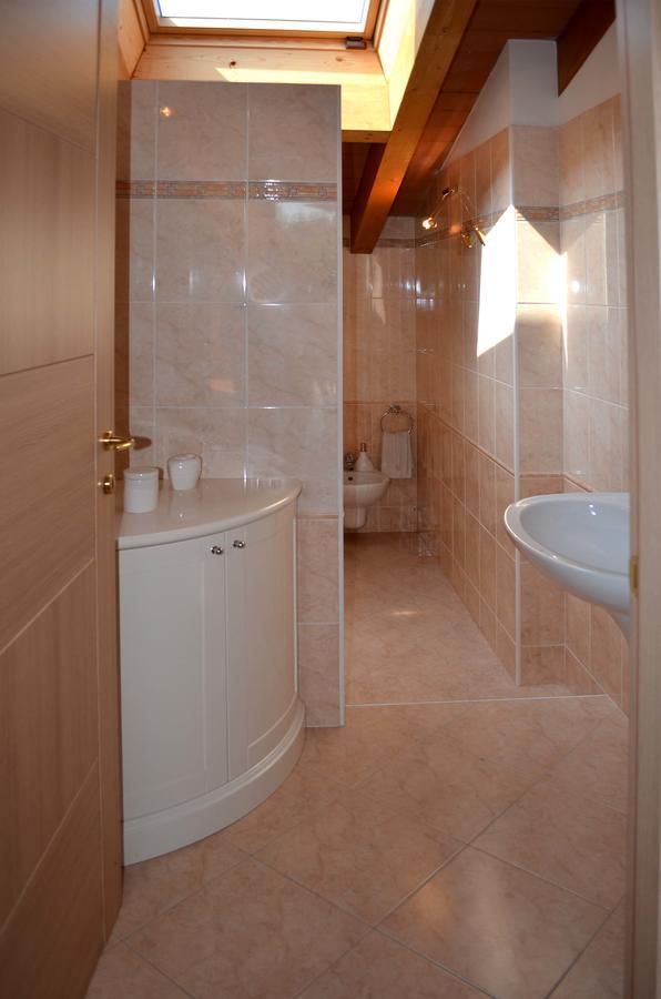 La Folaga Bed and Breakfast Gavirate Buitenkant foto
