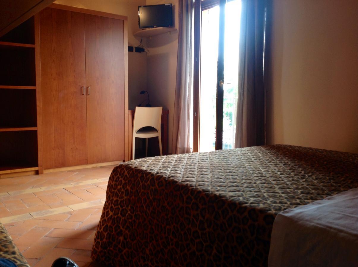 La Folaga Bed and Breakfast Gavirate Buitenkant foto