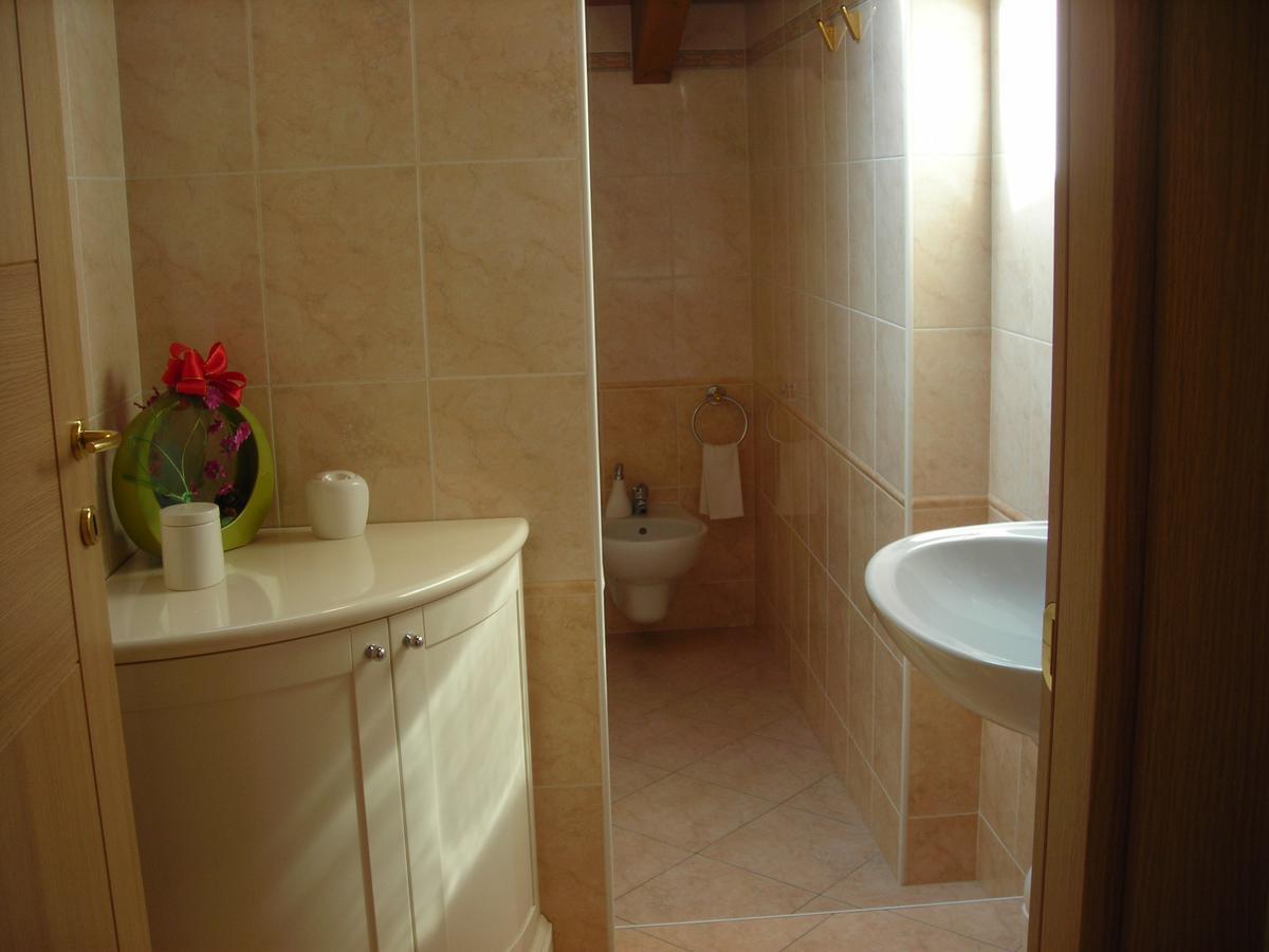 La Folaga Bed and Breakfast Gavirate Buitenkant foto